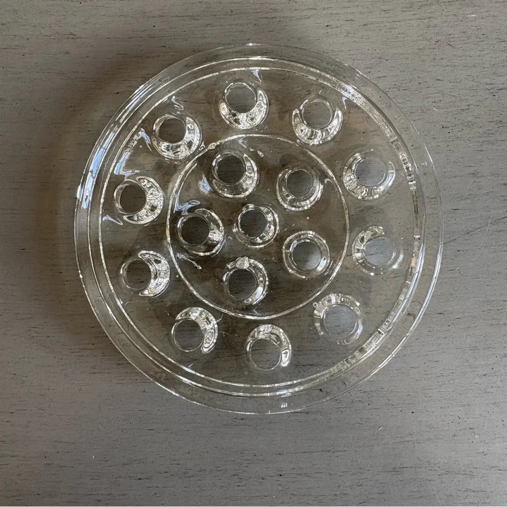 VTG Flower Frog Clear Glass Plant Holder 16 Holes 4.5